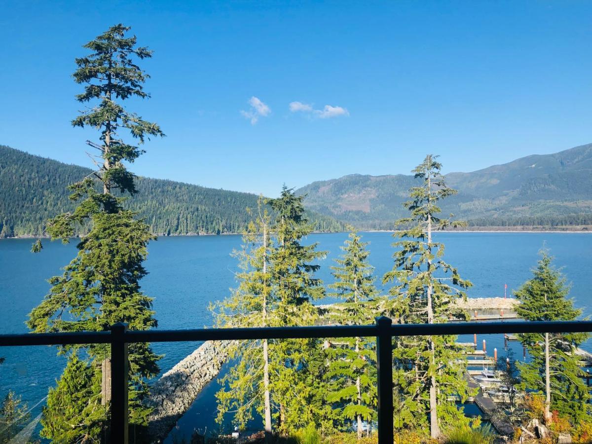 Sandy Feet Retreat Port Renfrew- Oceanfront 2Br Modern Cottage Exterior photo